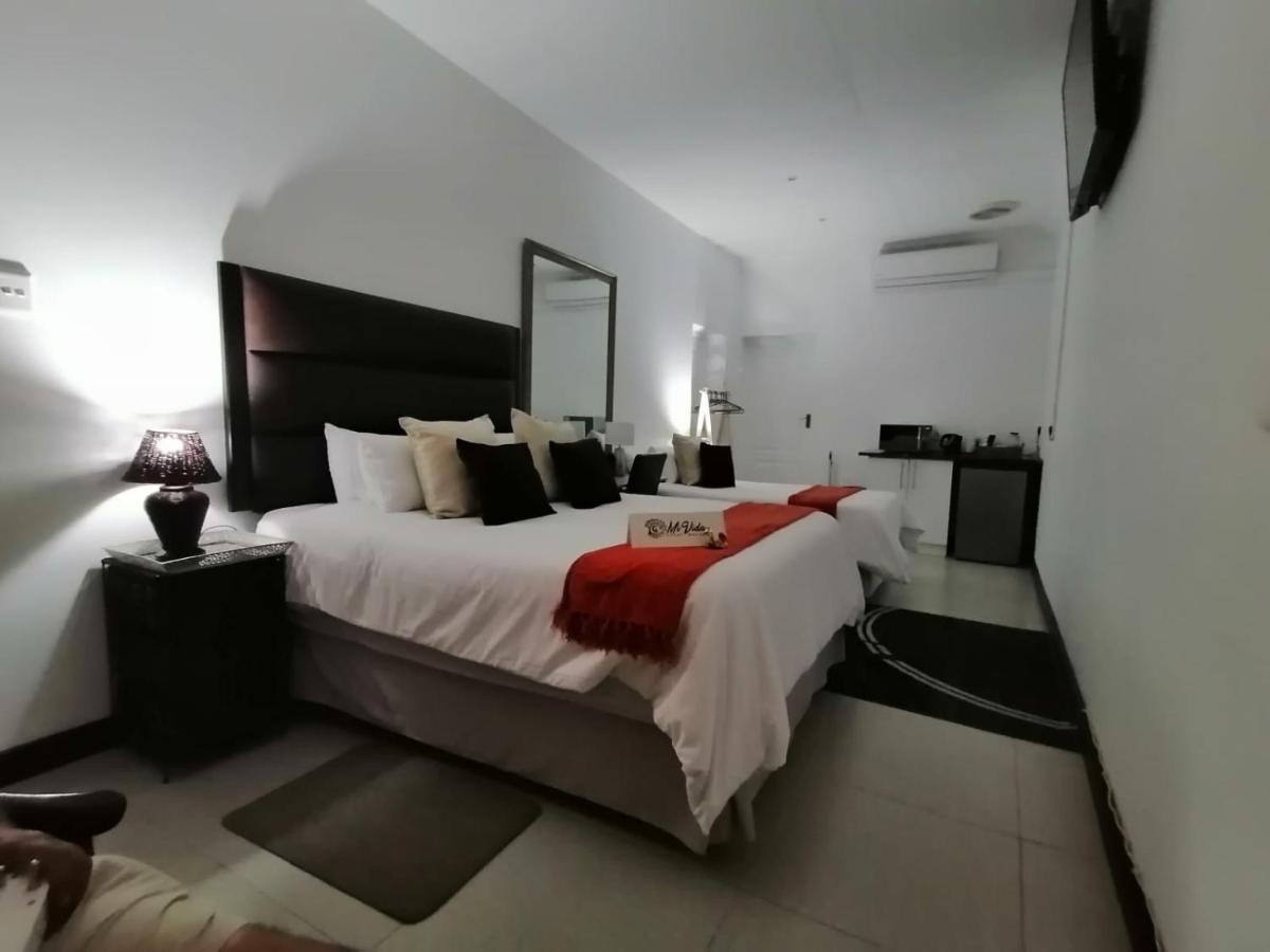 Mi Vida Guesthouse Klerksdorp Buitenkant foto