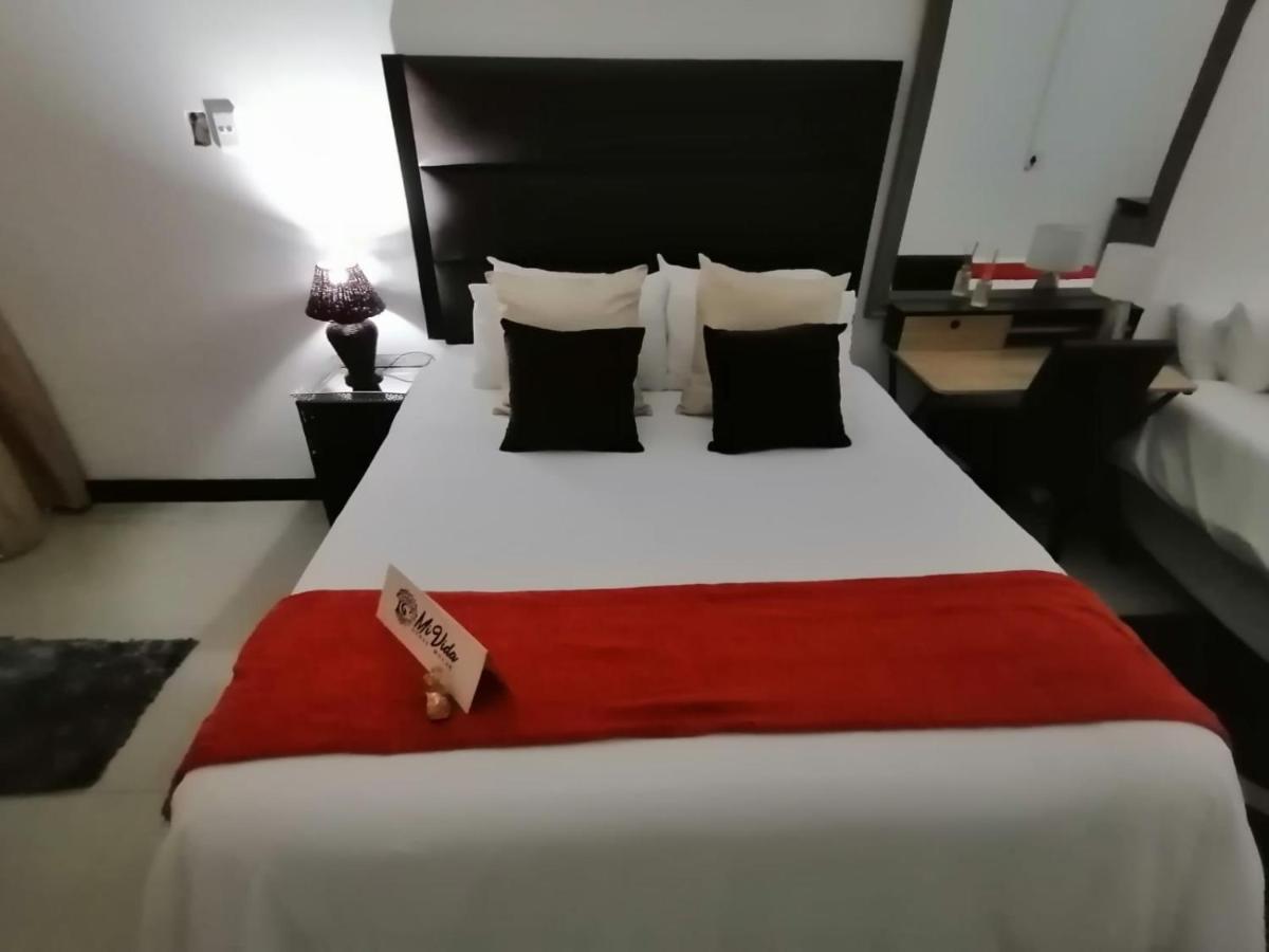 Mi Vida Guesthouse Klerksdorp Buitenkant foto