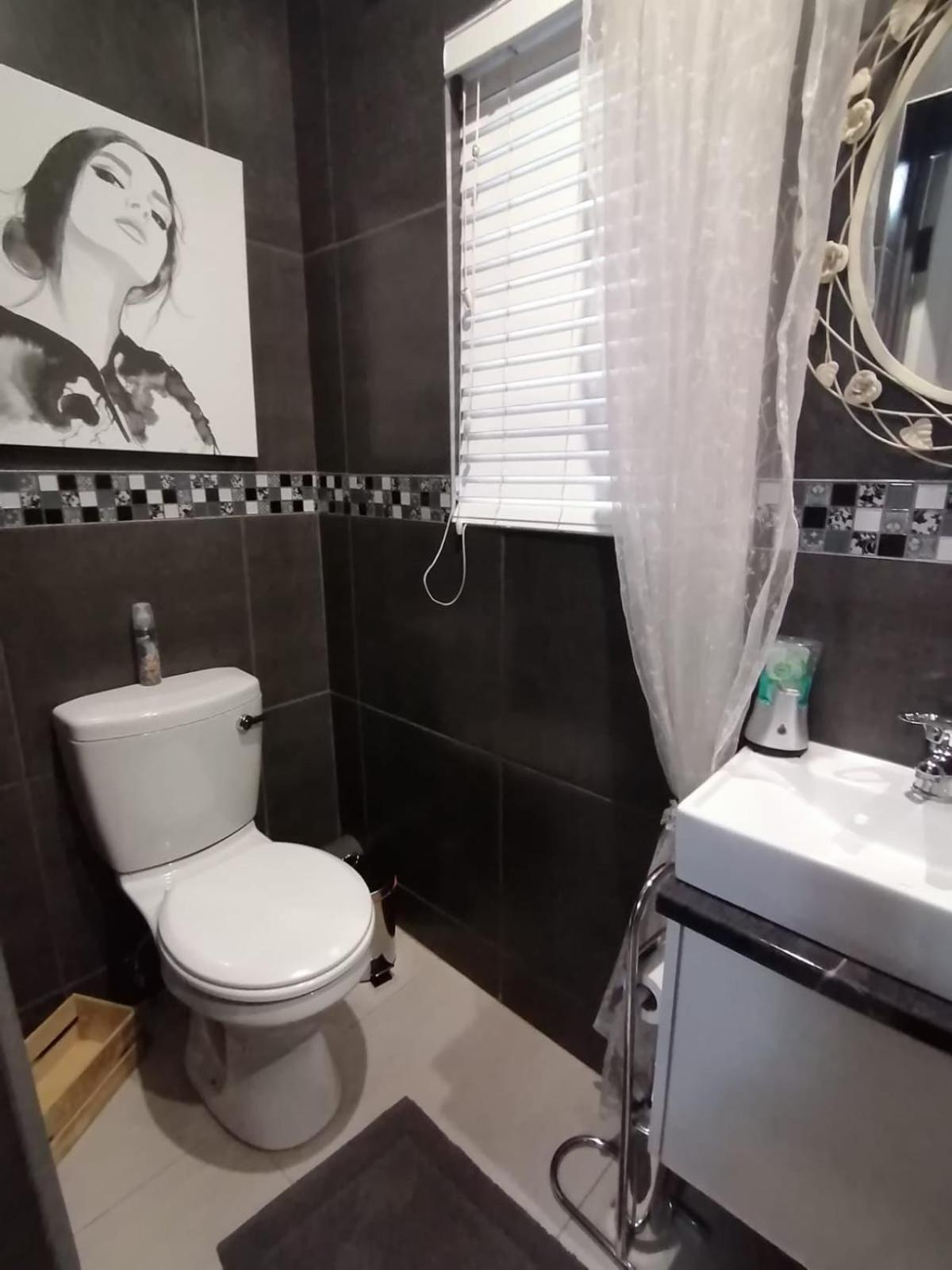 Mi Vida Guesthouse Klerksdorp Buitenkant foto